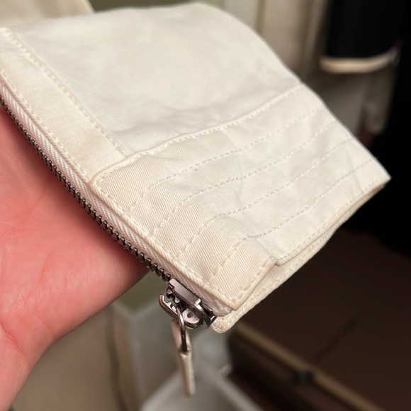 BOTTEGA VENETA JACKET | WOMENS SIZE 40. Mint condition. Very stylish. Off white - Picture 5 of 7